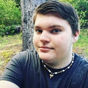 Meet your Posher, Justin